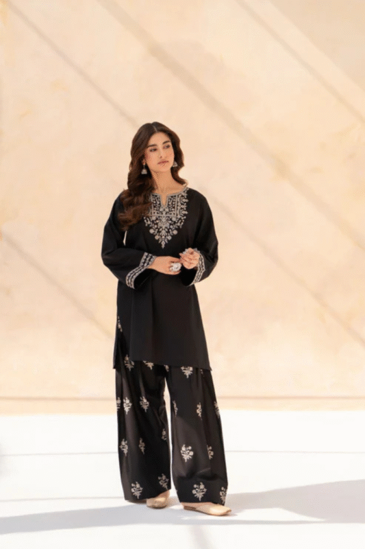 BLACK SAJAL SET
